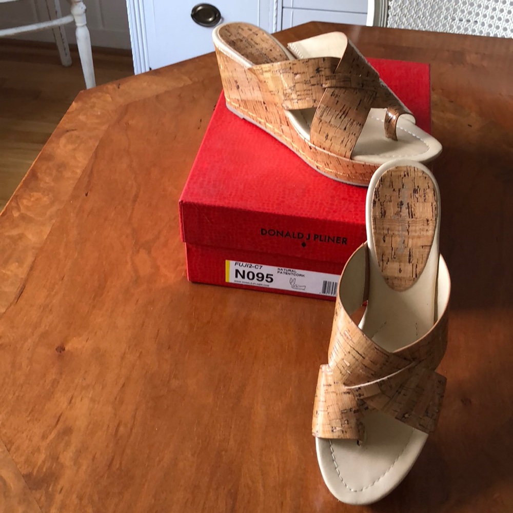 Donald J Pliner Natural Patent Cork Wedges